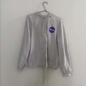 NASA wind breaker